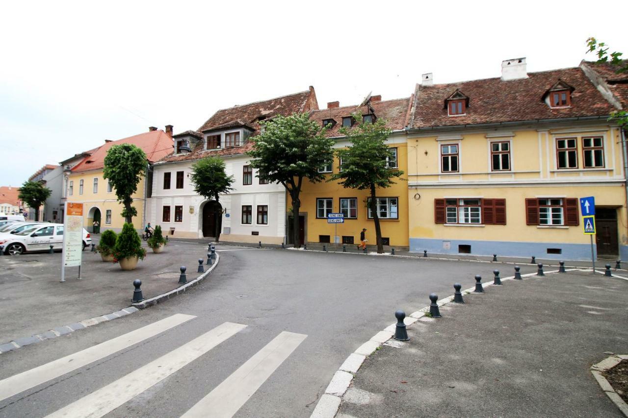 Appartement Anne's House à Sibiu Extérieur photo